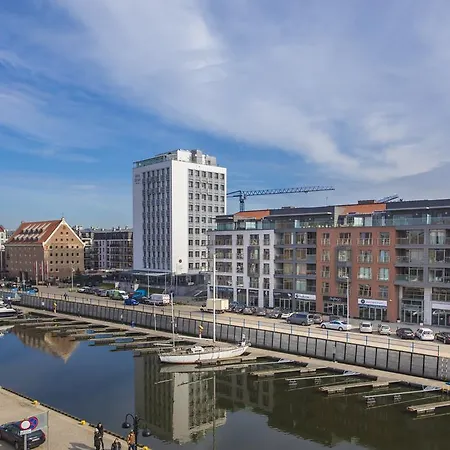 Kamienica Nad Motlawa Apartment *