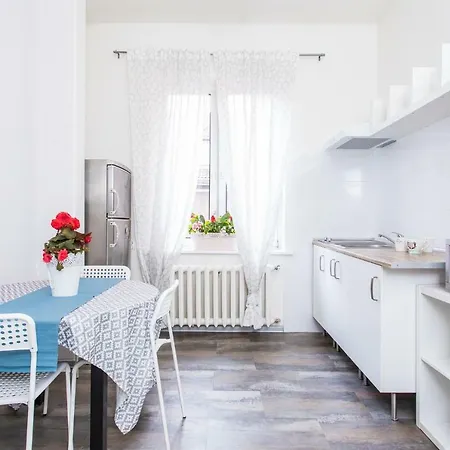 Kamienica Nad Motlawa Apartment